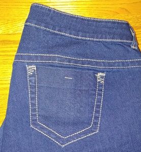 NWOT Torrid Jeans